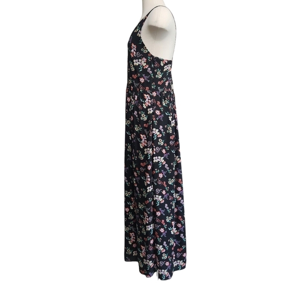 EUC GAP BLACK W/PINK FLORAL CRISS-CROSSED STRAPPY BACK MAXI  SUNDRESS SIZE 12 - Picture 9 of 11